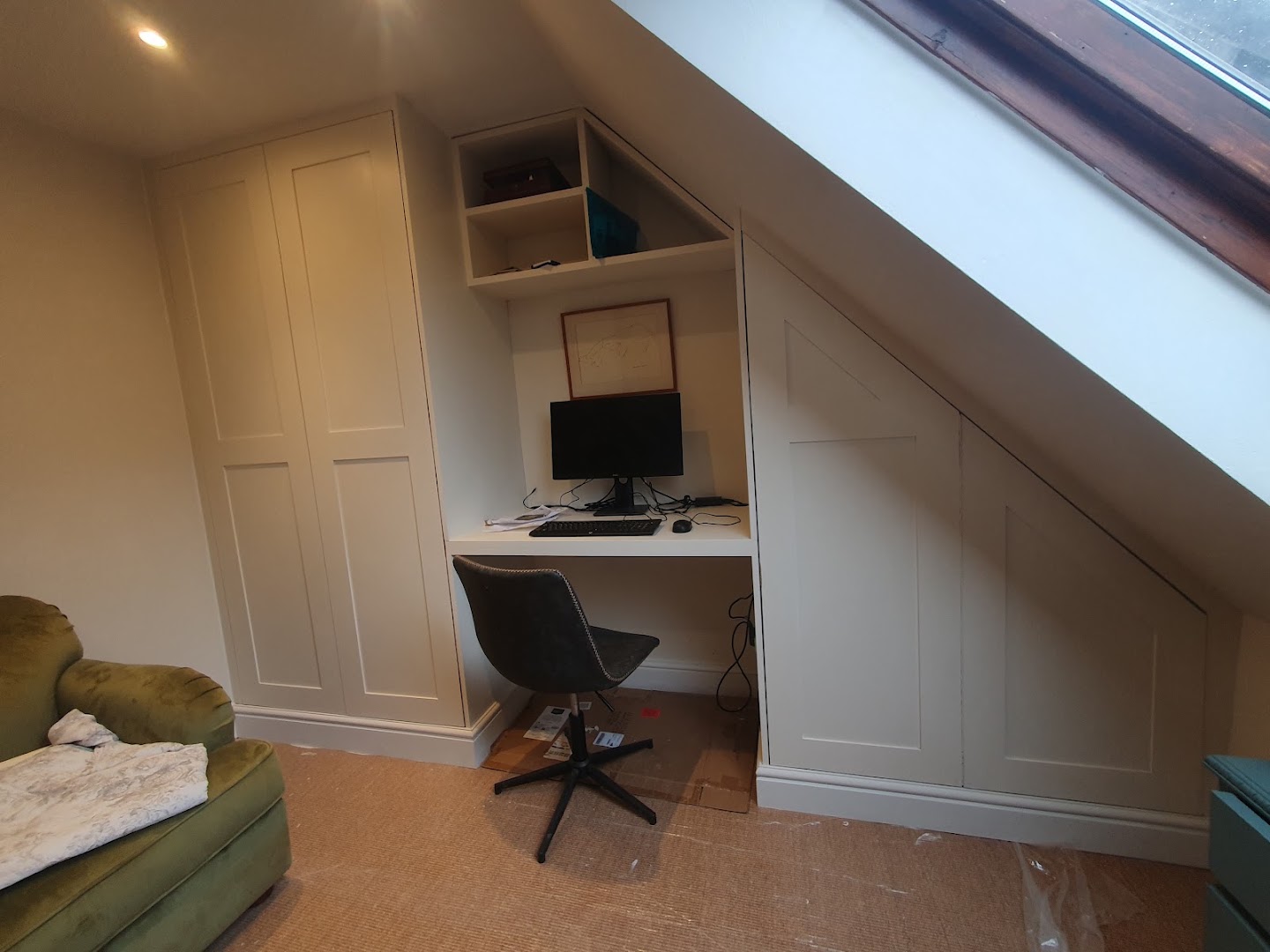 The Bromley Carpenter — Photos 1